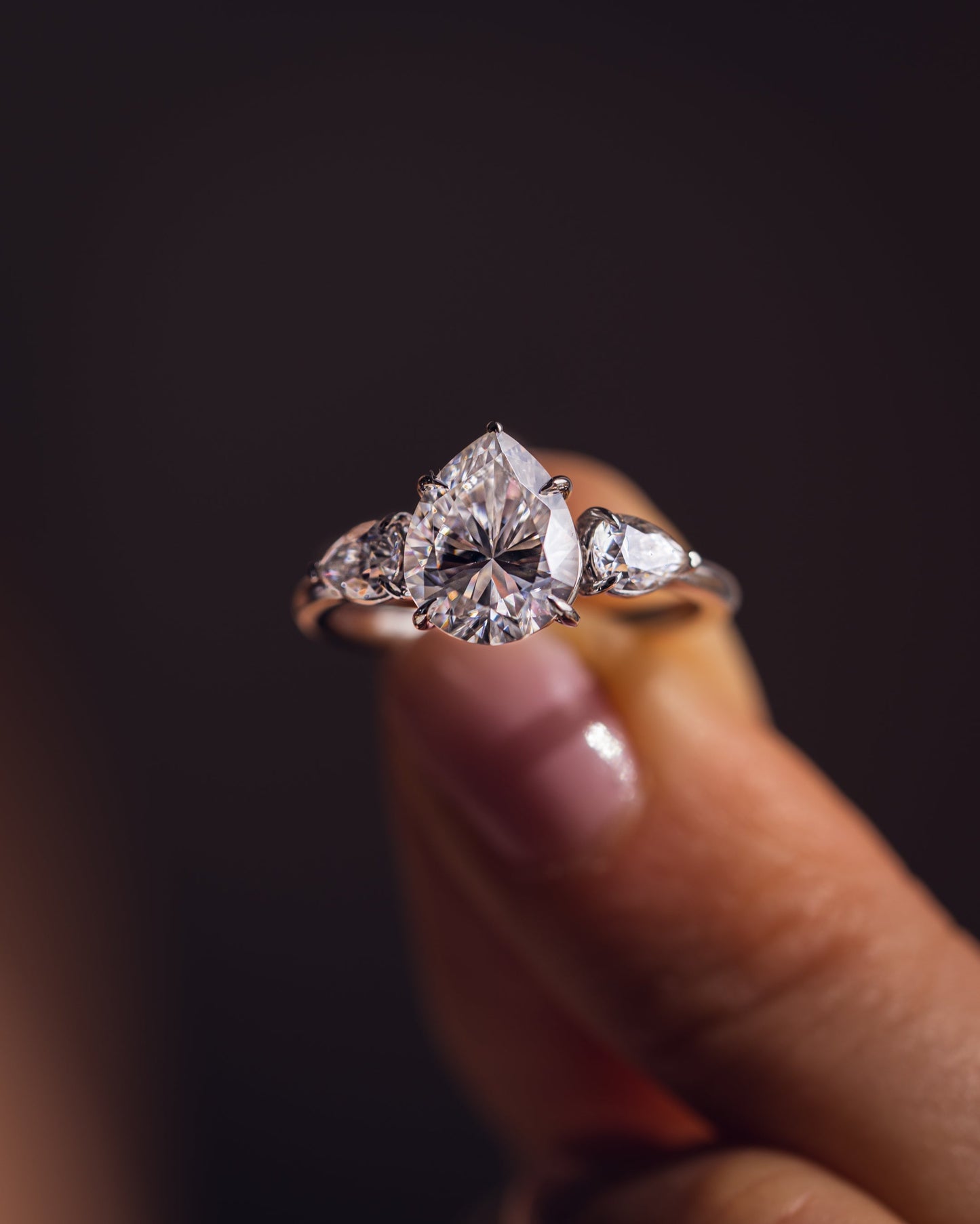 Nicola - Pear | Silver