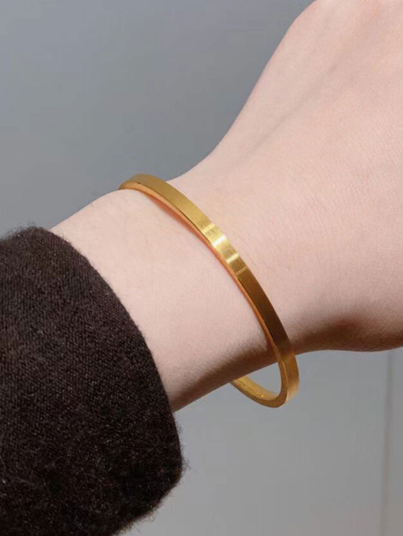 Nadina Valerio Bracelet | Gold